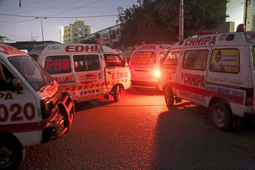 Terrorist attack on police station in Pakistan kills several