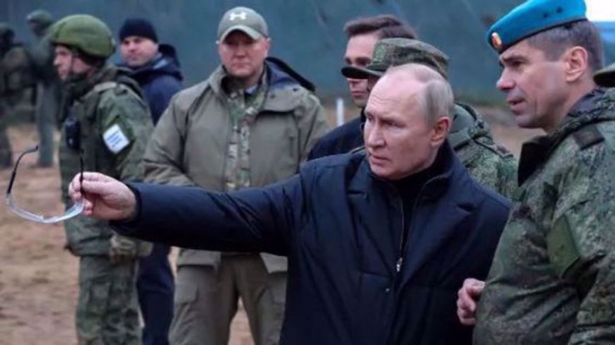 Putin on a surprise visit to Mariupol after mandate from the International Criminal Court