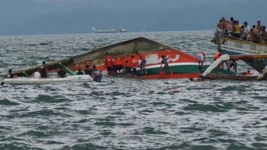 Nigeria boat sinking kills over 100