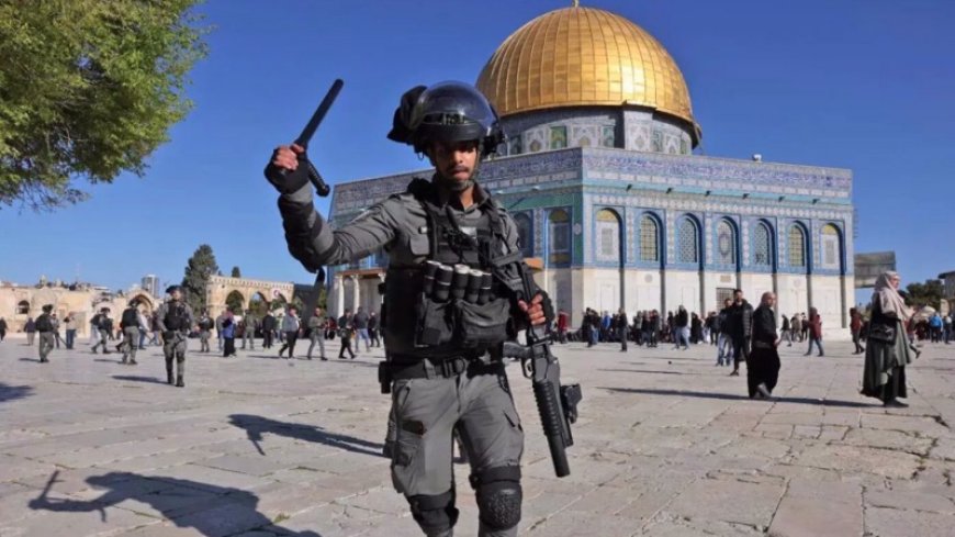 Human rights group: Israel tries to make al-Quds Jewish by arresting and kicking out Palestinians.