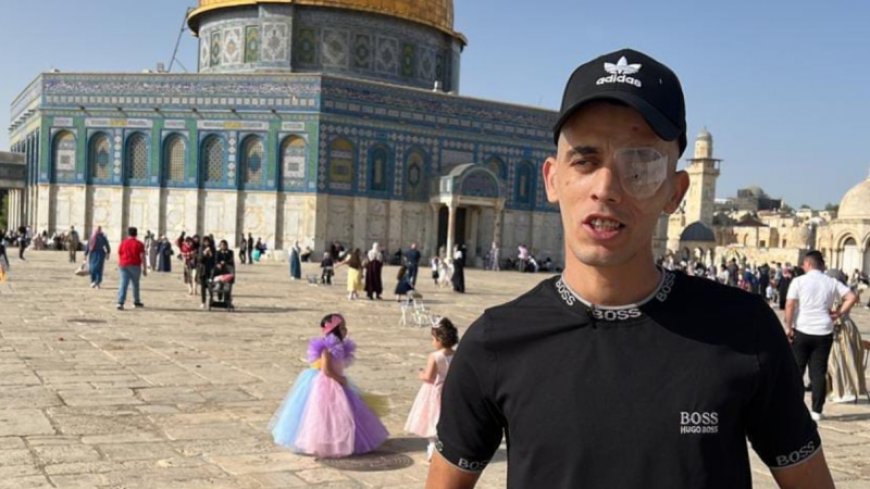 A Palestinian who was shot by Israeli soldiers in the Aqsa Mosque died from his injuries