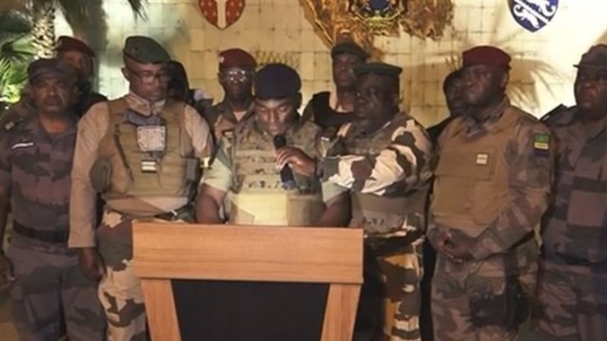 The Gabonese army takes power; nullify the election results