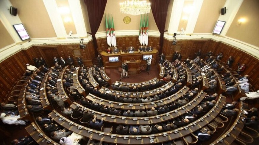 Algerian Parliament Allows President to Go to War with Israel