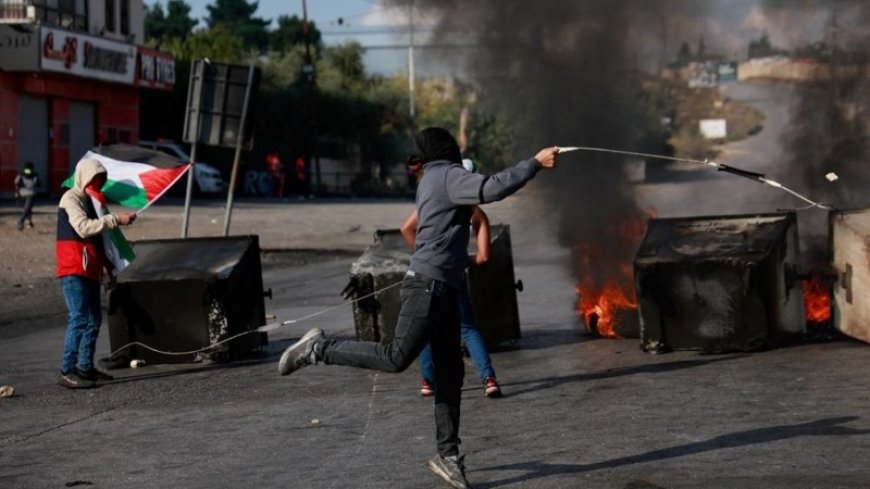 Clashes between Palestinians and Zionist occupiers in the West Bank