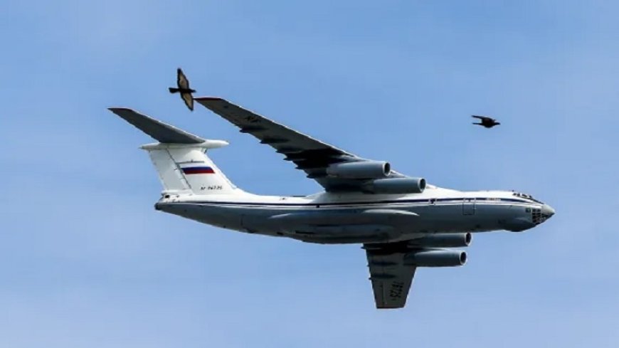 Russian military plane crashes with dozens of Ukrainian prisoners of war