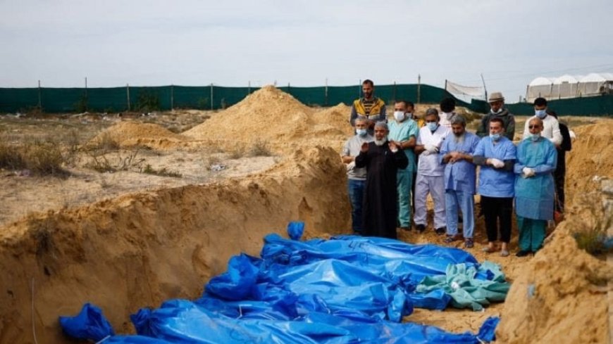 100 bodies of Palestinians stolen by the Israeli army are reburied in a mass grave in Gaza