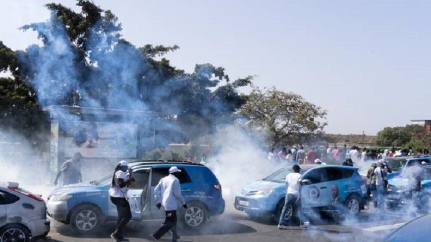 Police are fighting with Senegalese protesters who are complaining about the postponement of the presidential election