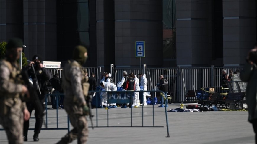 Terrorist attack in front of Çağlayan Courthouse in Istanbul