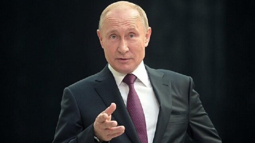 Putin: America is in decline