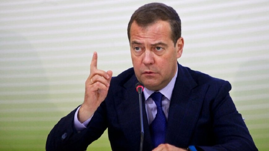 Medvedev threatens to attack Washington, London and Berlin if Russia is forced to leave Ukraine