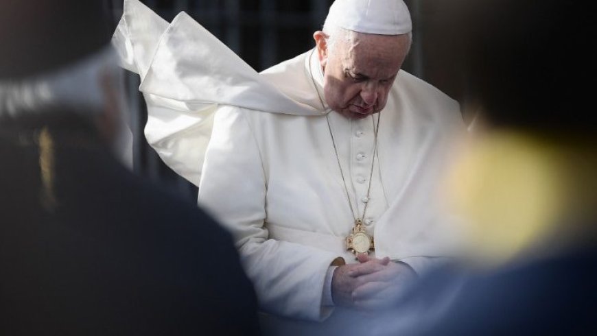 Pope Francis calls for an immediate ceasefire in Gaza