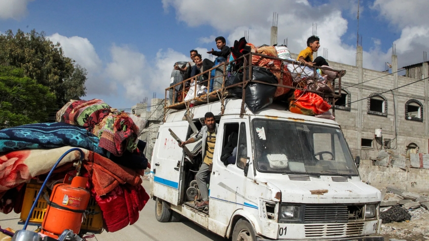 Israel escalates violence - 450,000 Palestinians flee Rafah