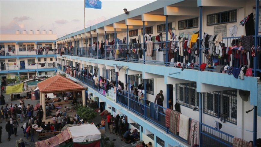 UNRWA: 16,000 Palestinians live in 'bad conditions' in a school in central Gaza