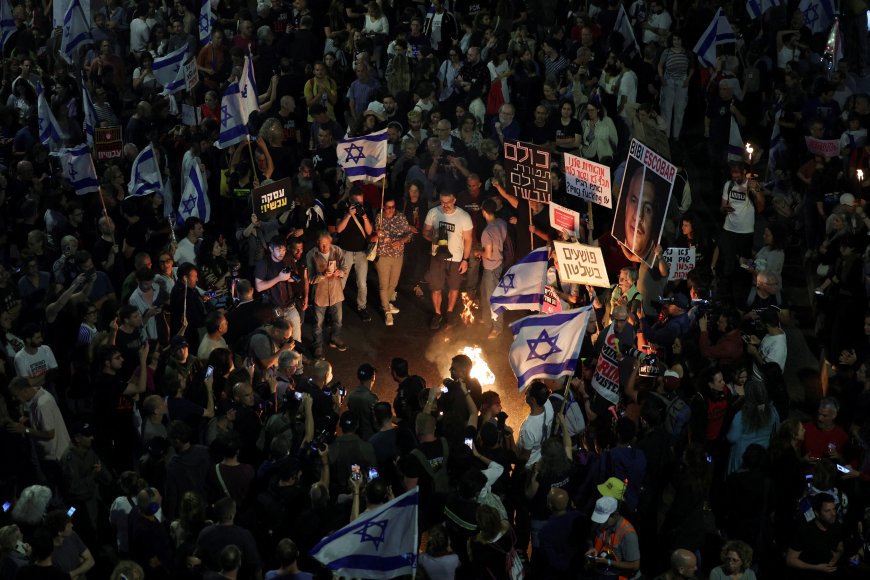 Mass Protests in Tel Aviv Demand End to Gaza Conflict