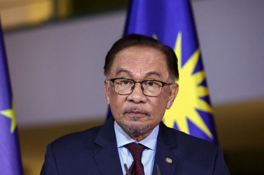 Malaysian PM Condemns Facebook for Removing Post on Hamas Leader's Assassination