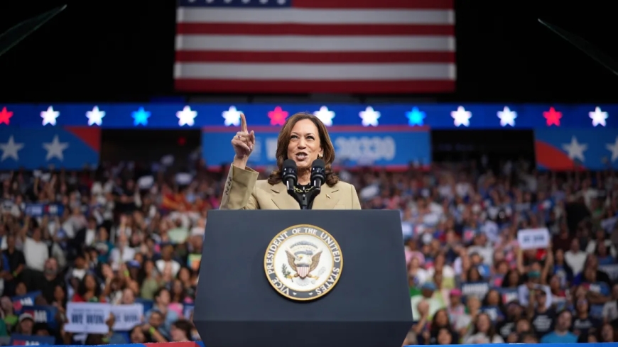 Kamala Harris Courts Arizona Voters with Immigration Focus as She Campaigns in the Sun Belt