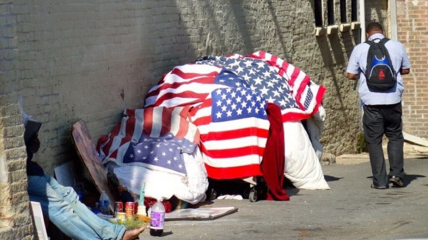 A 10% increase in U.S. homelessness points to an expanding crisis.