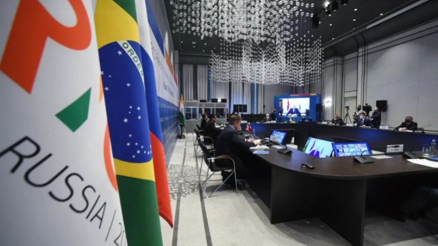 BRICS is developing a reliable payment system independent of the dollar