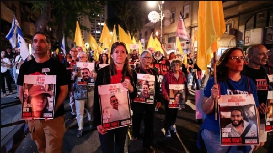 Families of Israeli prisoners hold anti-Netanyahu demonstration