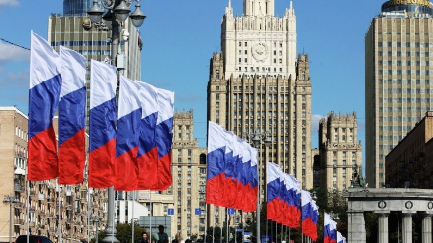 Russian Foreign Ministry urges citizens not to travel to the US